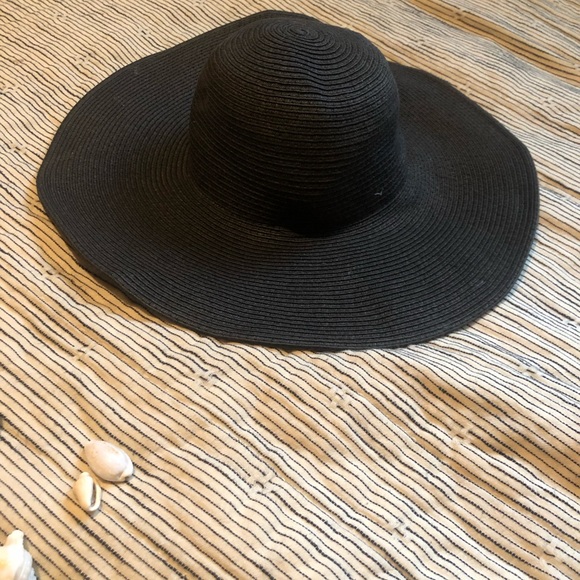 J. Cree floppy black straw sun hat - Picture 3 of 5